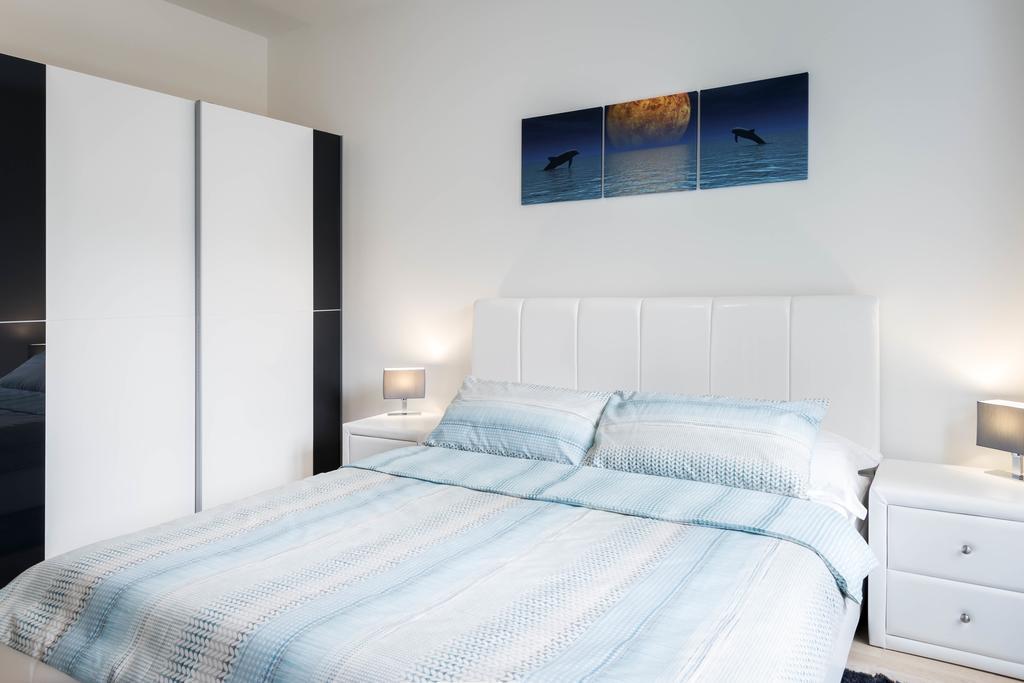 Kalina Apartment Прага Экстерьер фото